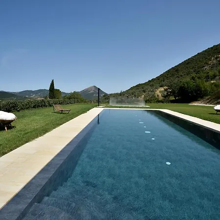 Borgo Pieve Petroia